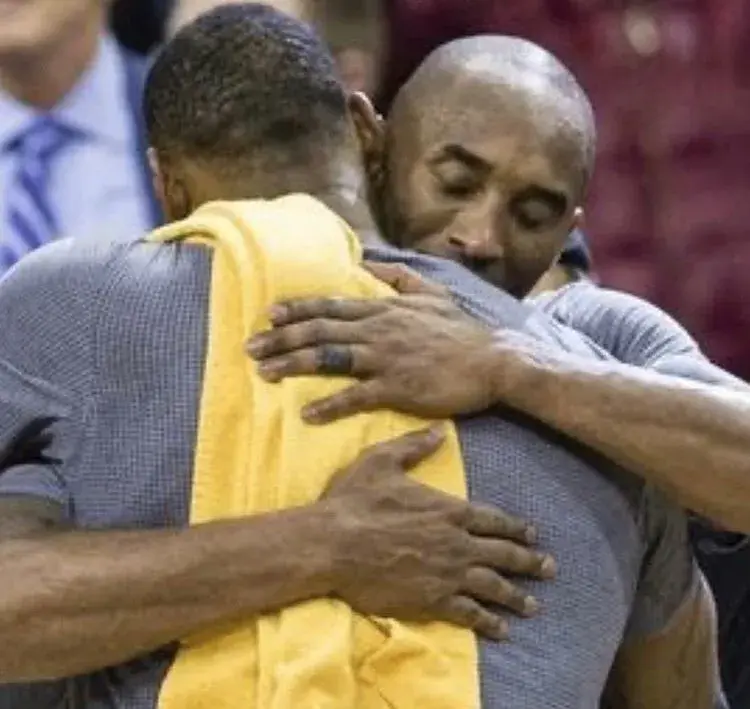 媒体带来精, 无法亲自为 媒体带来精, 无法亲自为