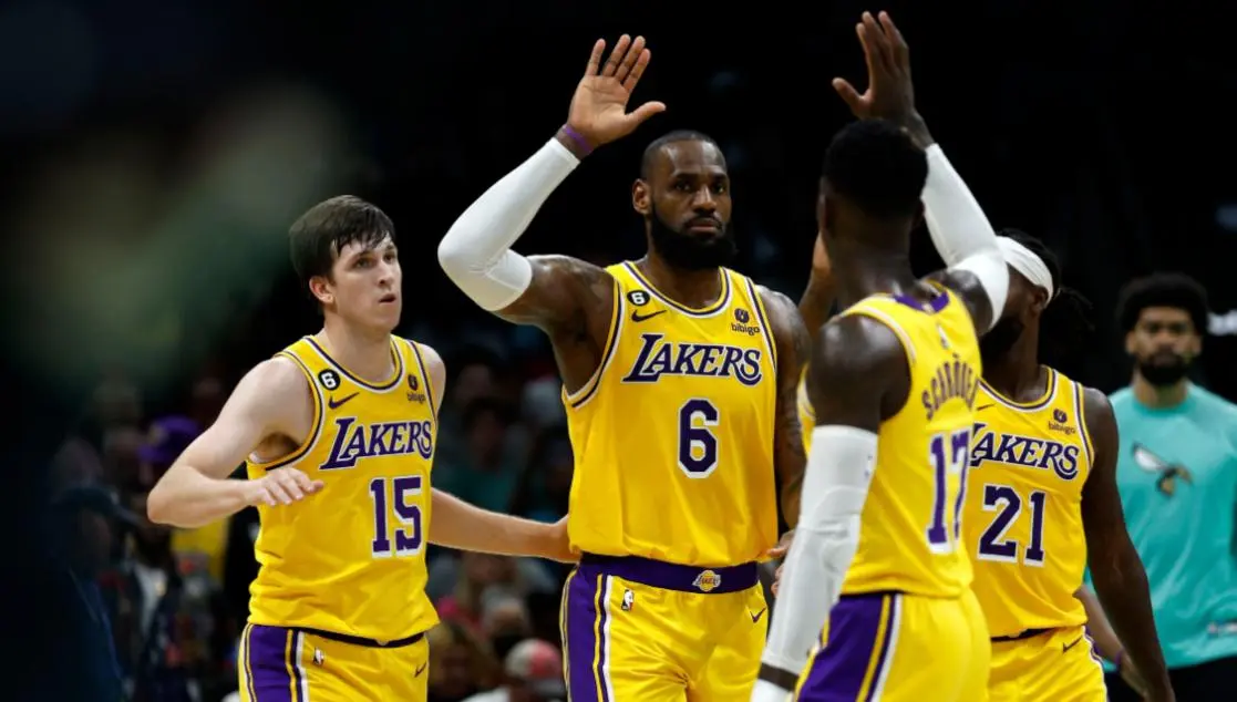 难拒绝, 尽管他季前