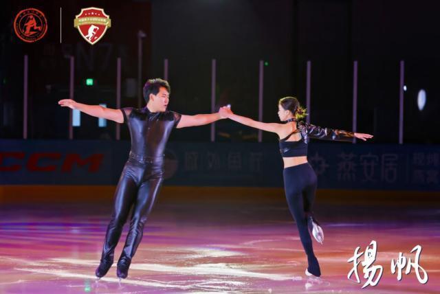 开幕, 阳奥美队在